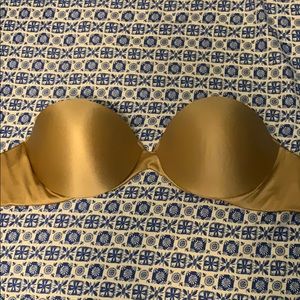 Strapless bra